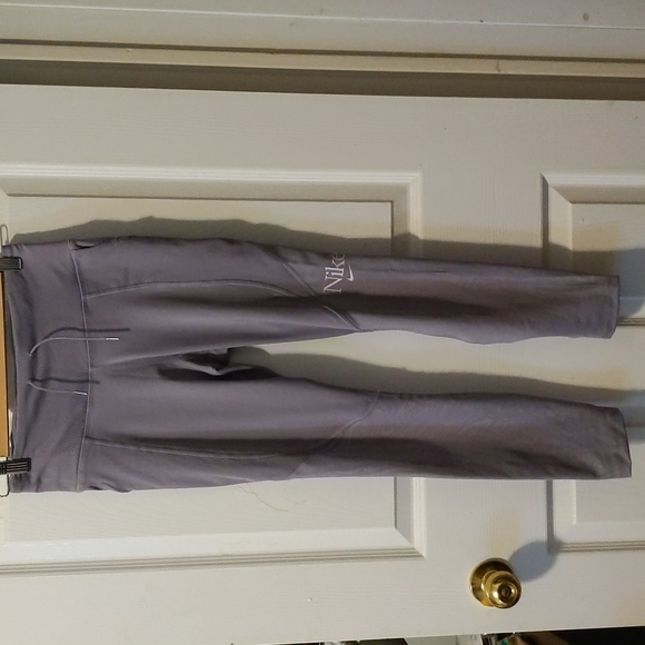 Nike Women's Run Femme Fast 7/8 Tights - Picture 2 of 6